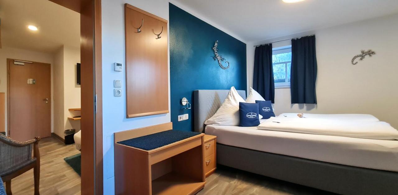 Sinzing Donau-Hotel מראה חיצוני תמונה